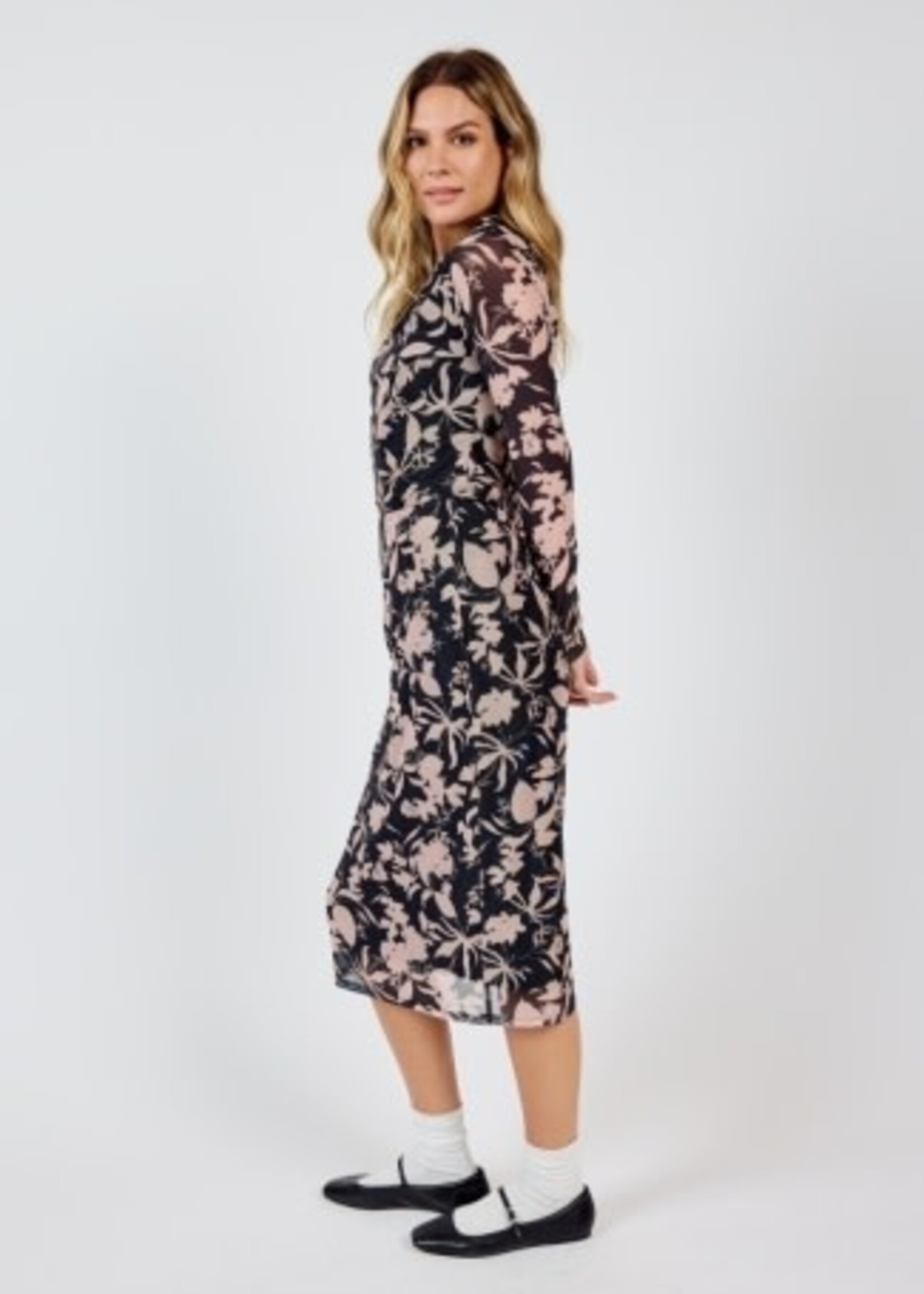 Sadie & Sage Rejuvenate Floral Mesh Long Sleeve Top