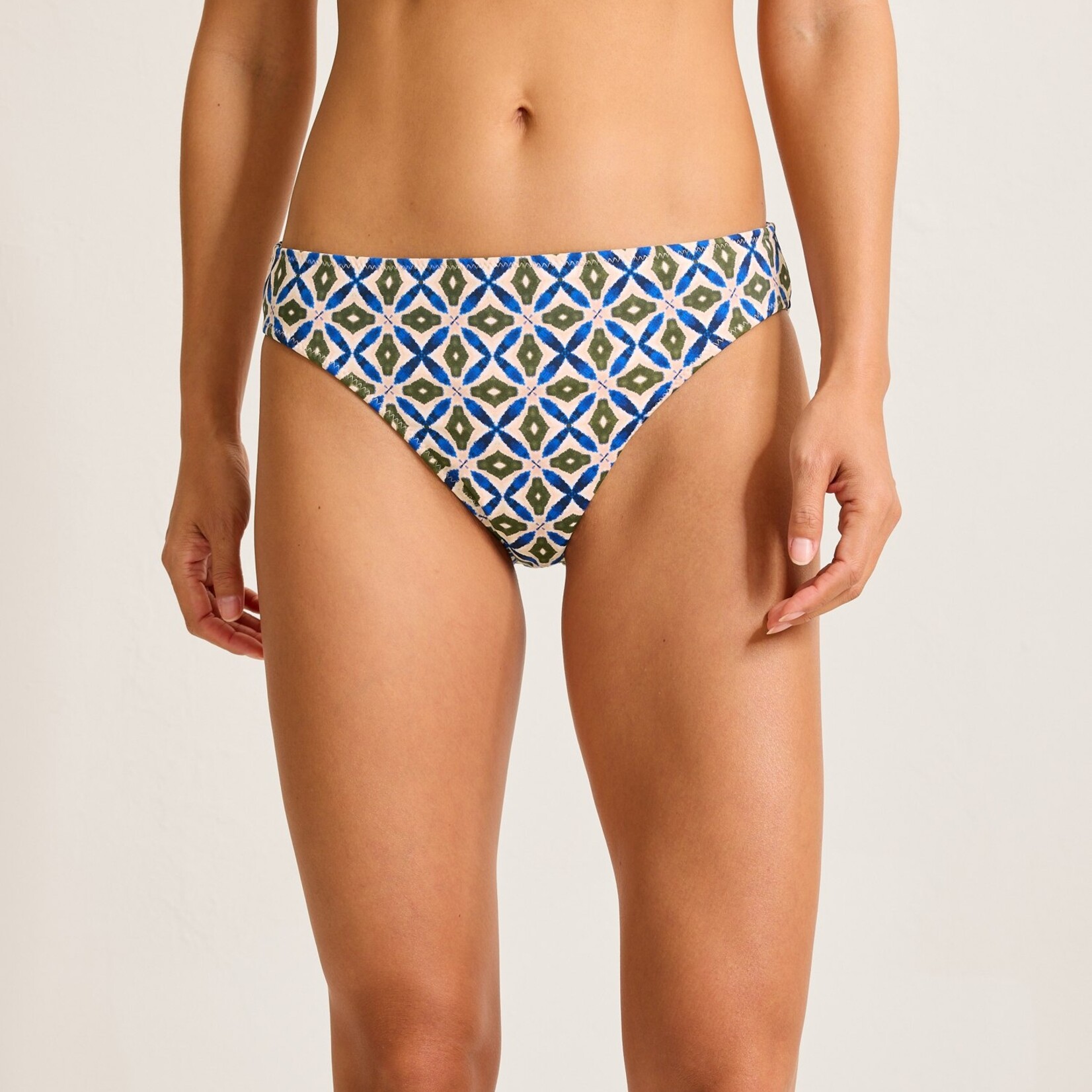 Tommy Bahama Playa Marbella Rev Hipster