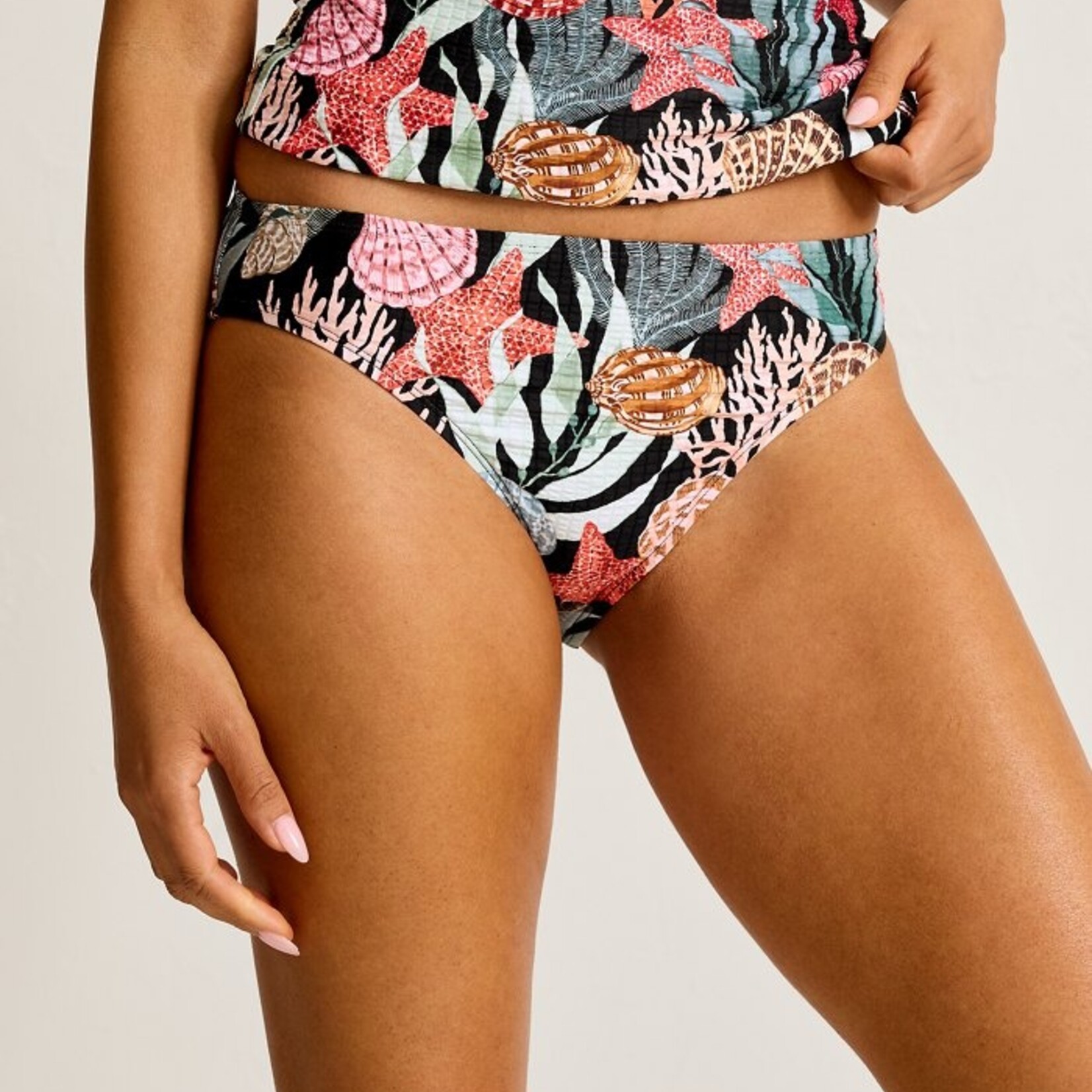 Tommy Bahama Shell Sands Hipster