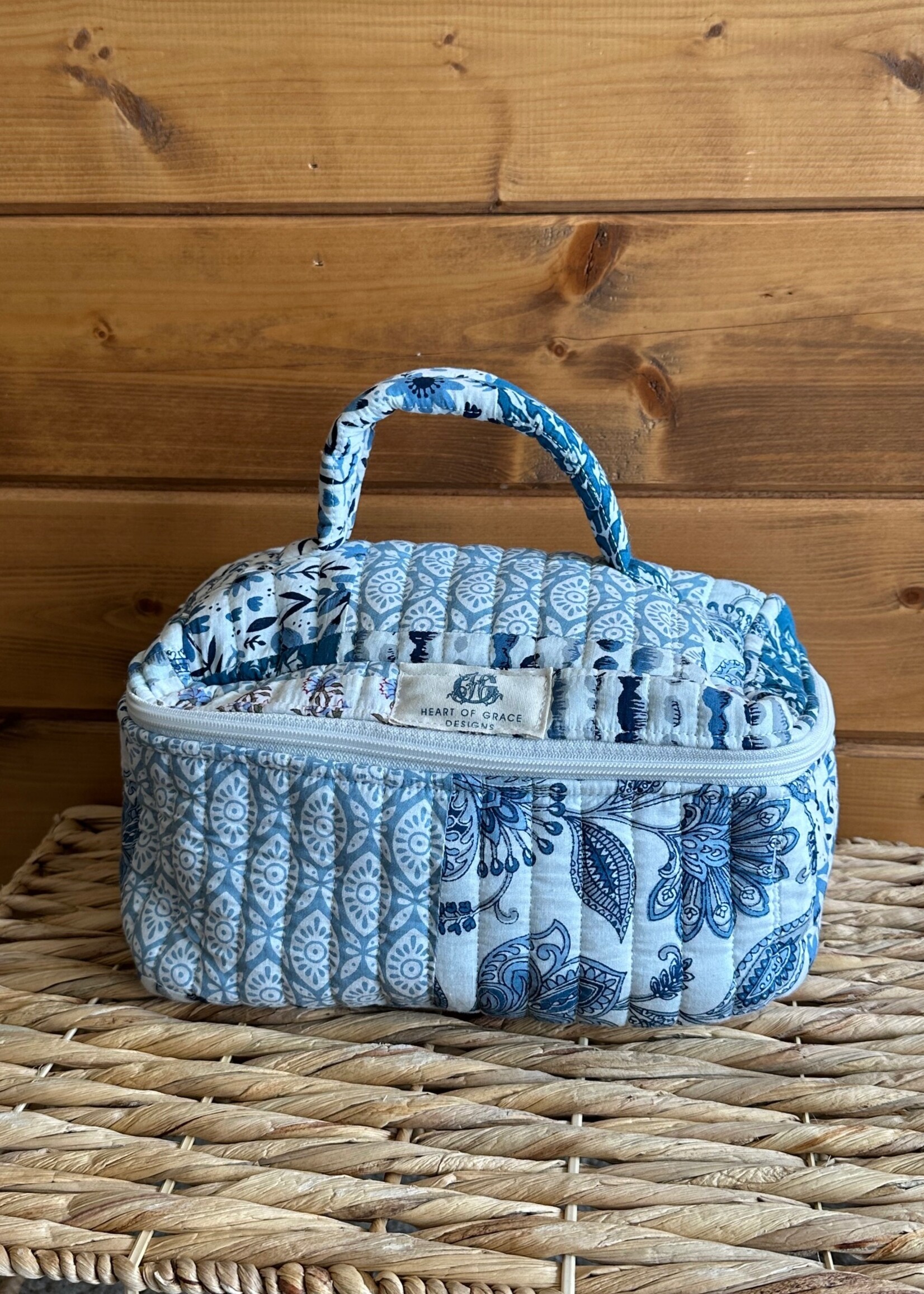 Bleu Chapelle | Quilted Cosmetic Bag