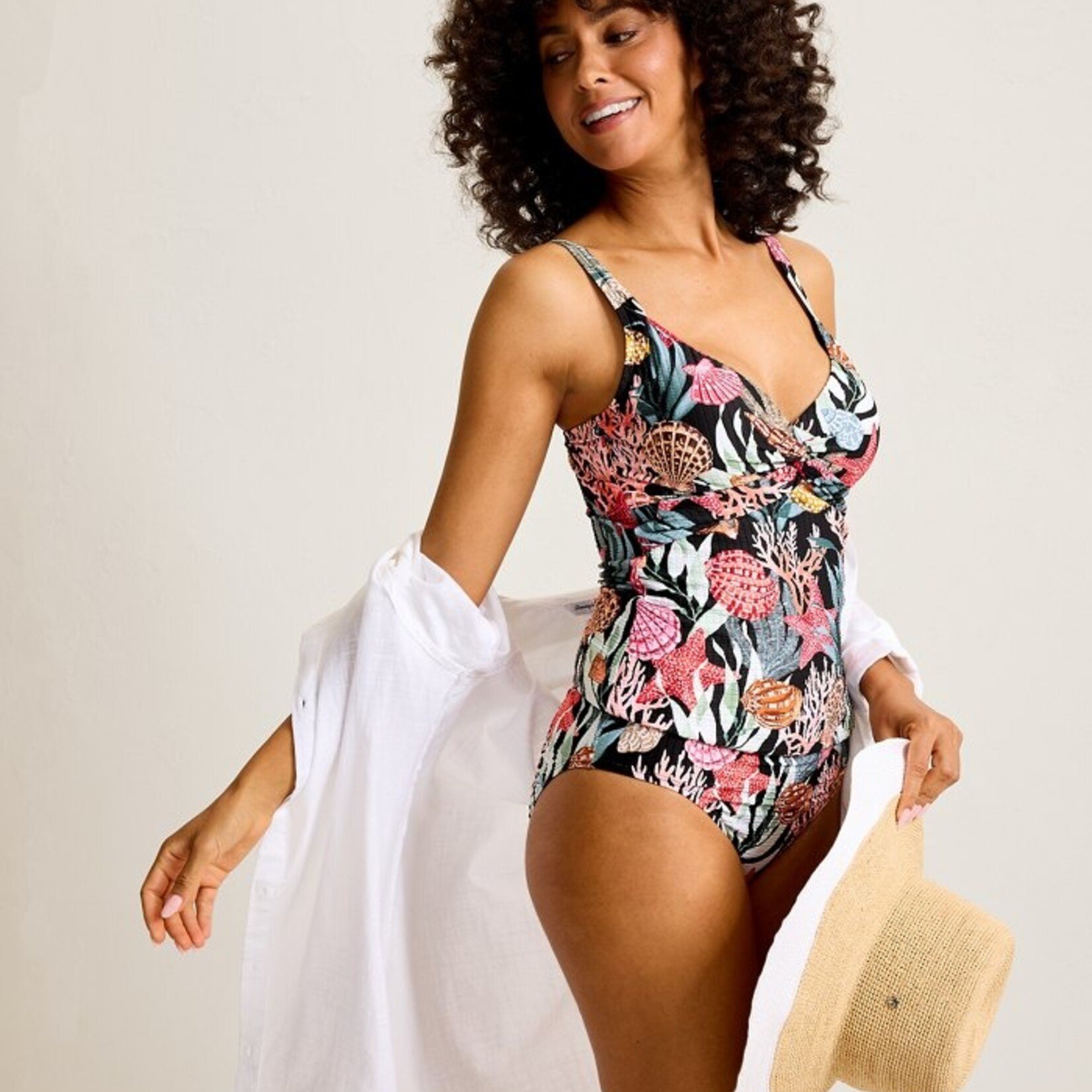 Tommy Bahama Shell Sands Underwire Twist-Front Tankini