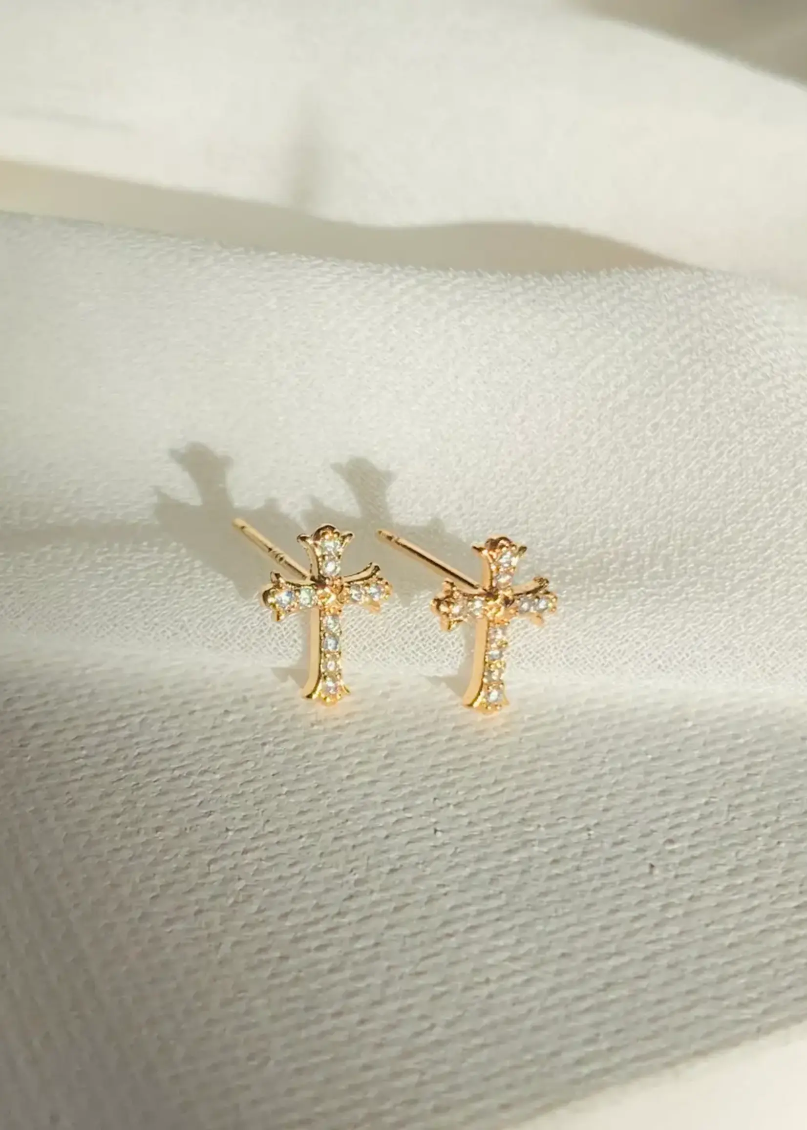 Cross Studs | 18k Gold | Dainty Stud Post Earrings