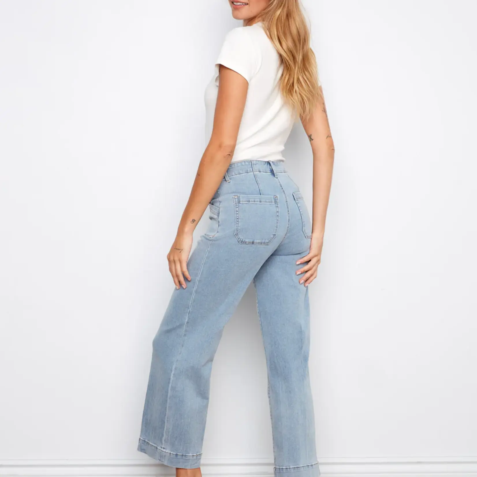 Charlie B Cropped Wide Leg Stretch Denim Pants