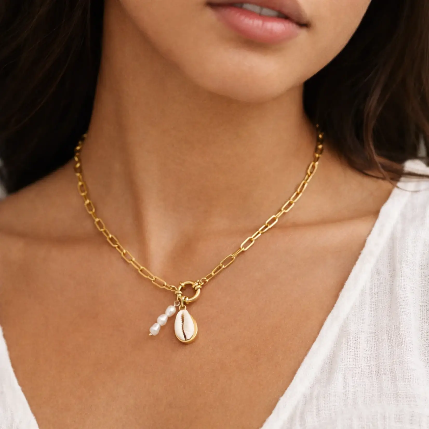 Salty Cali PAPERCLIP WITH SHELL AND PEARL