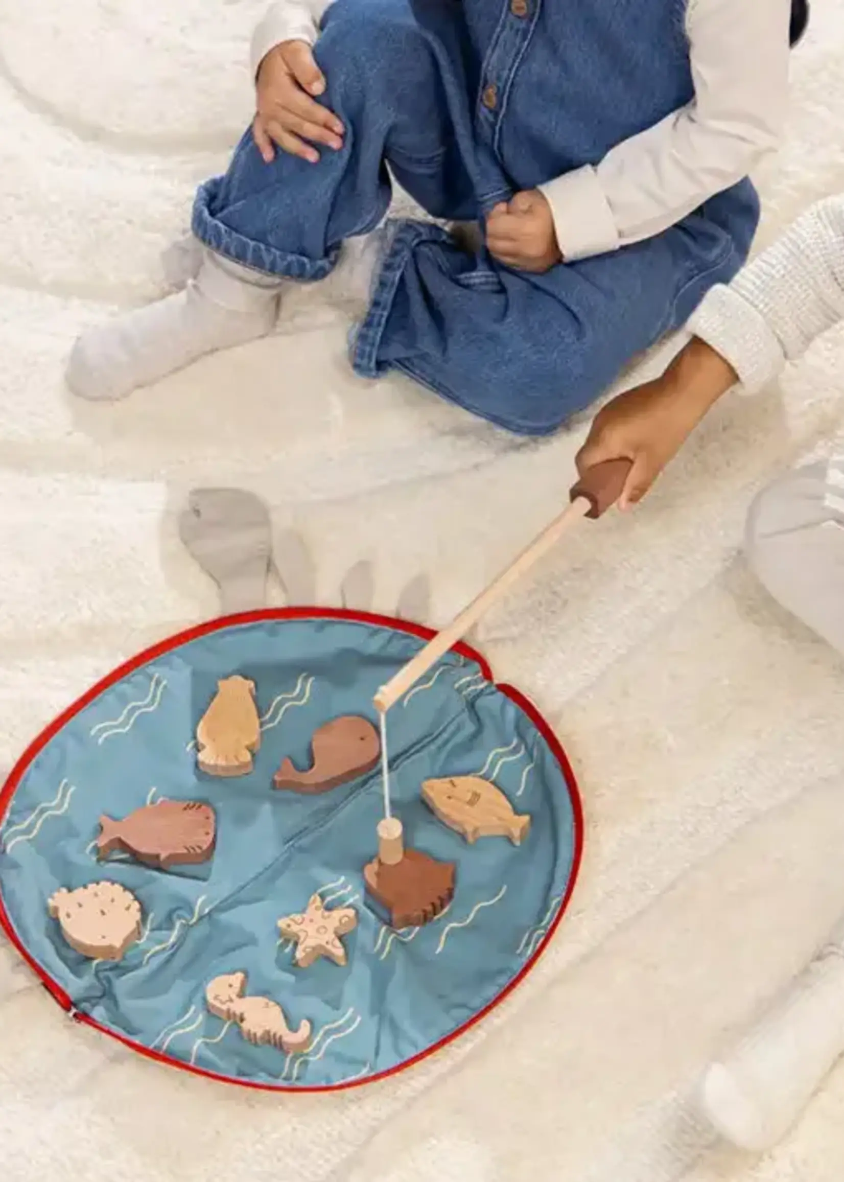 Wooden Fishing Game with Bag