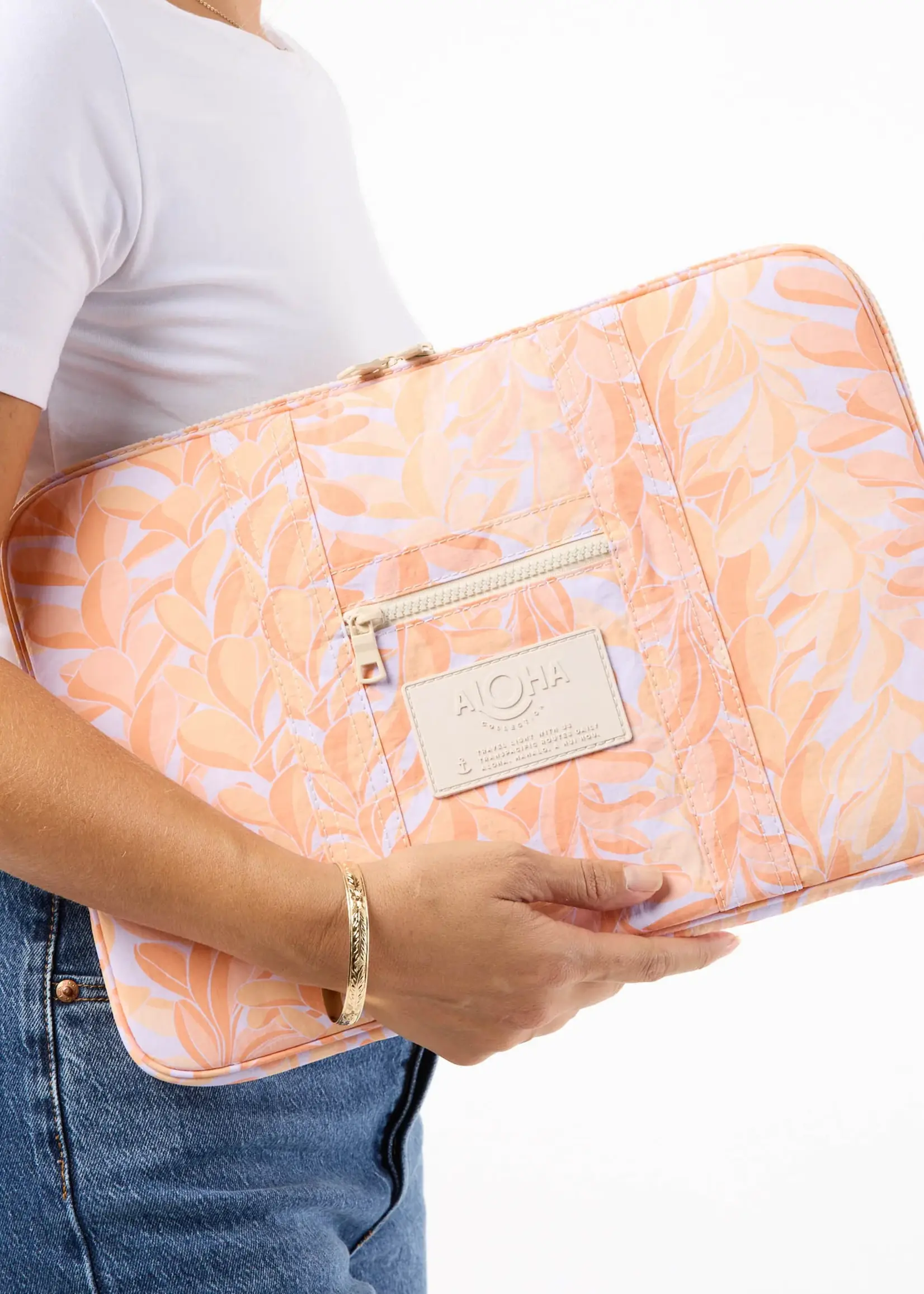 Aloha Collection Lei Stand Laptop Case