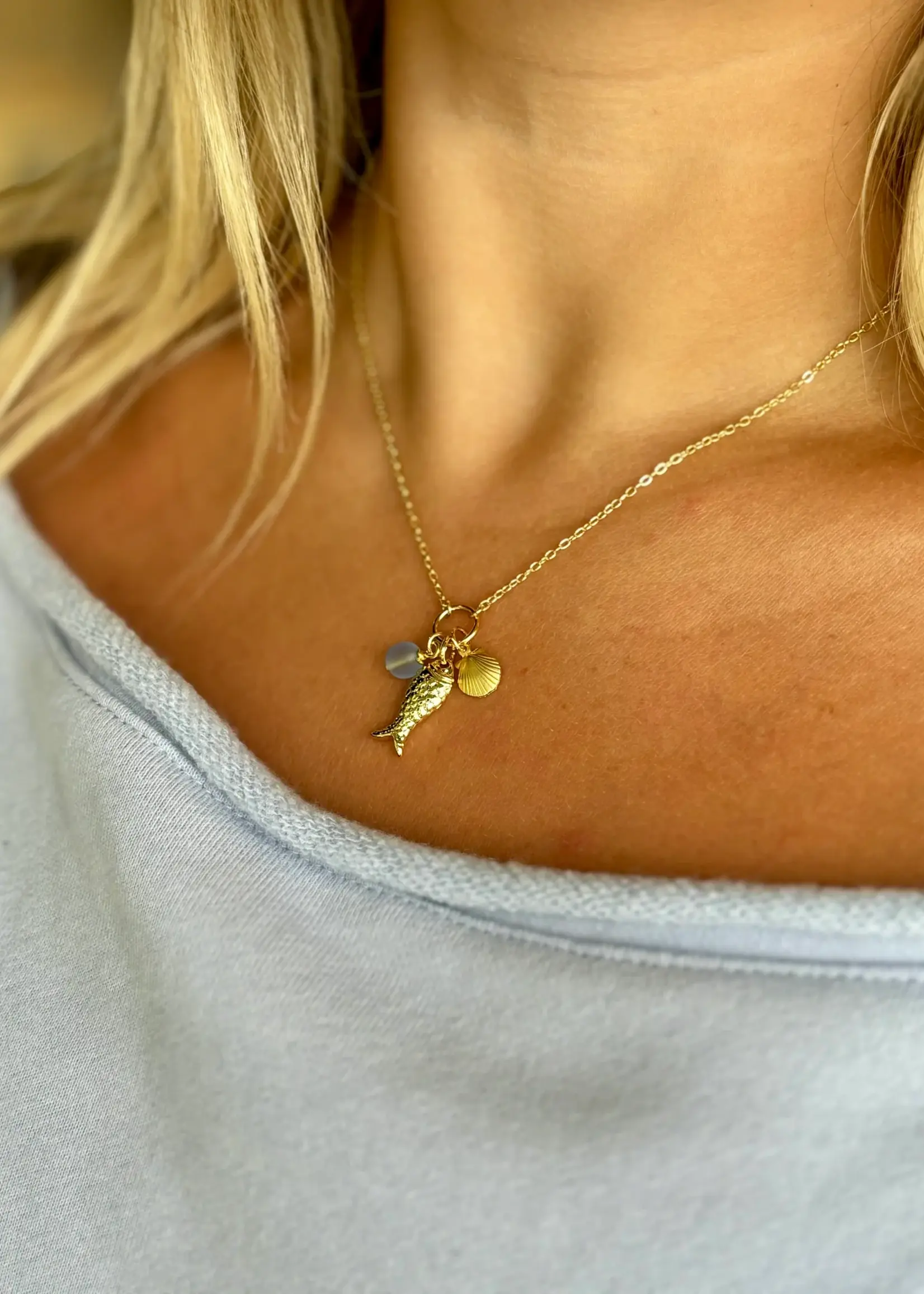 Silver Girl Jewelry Blue Drift Cluster Charm Necklace