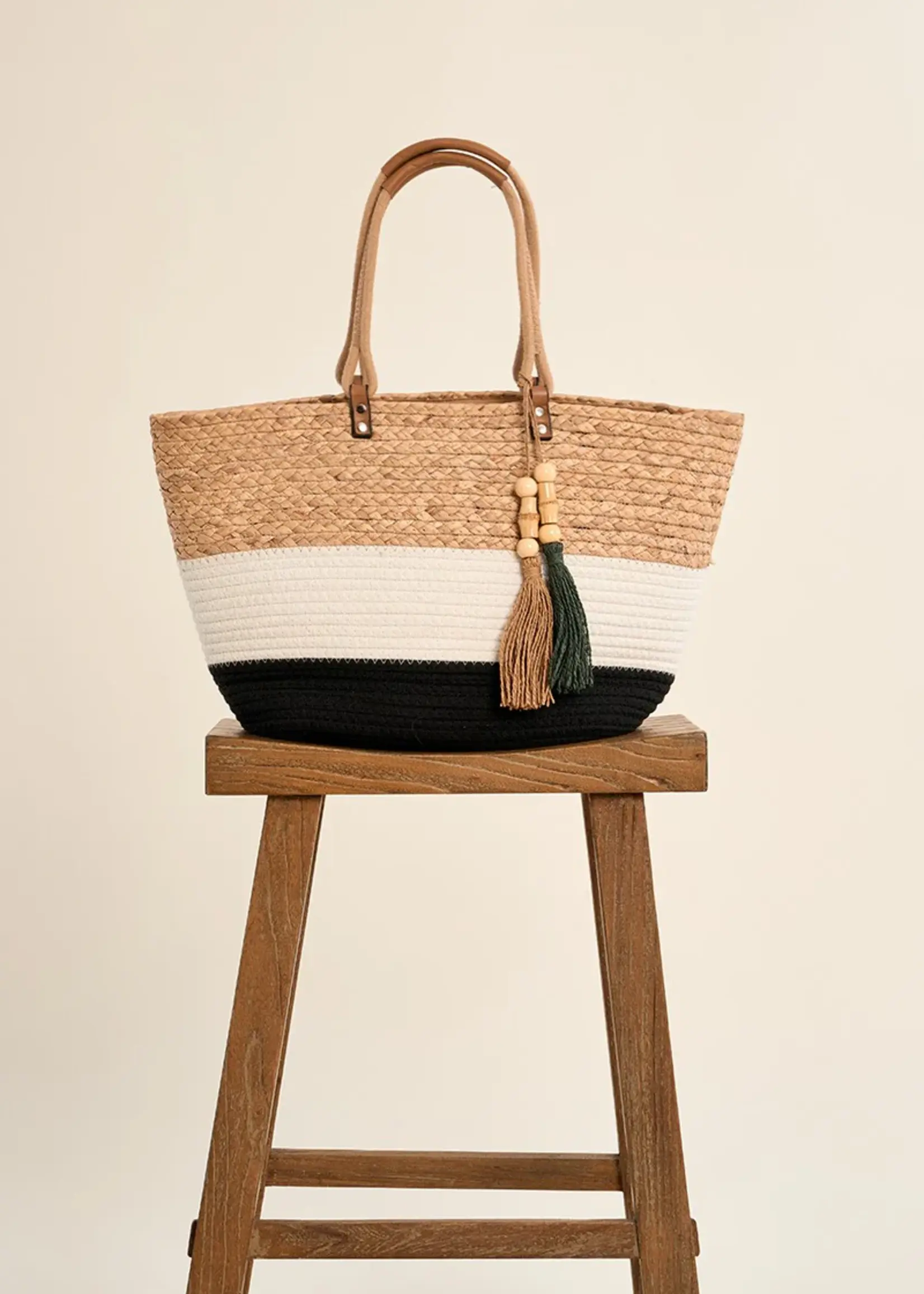 Wove Beach Basket