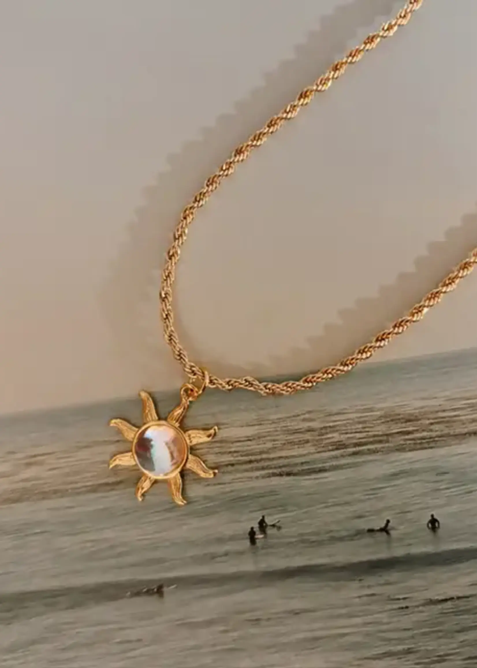 driftaway jewelry Sunburst Necklace