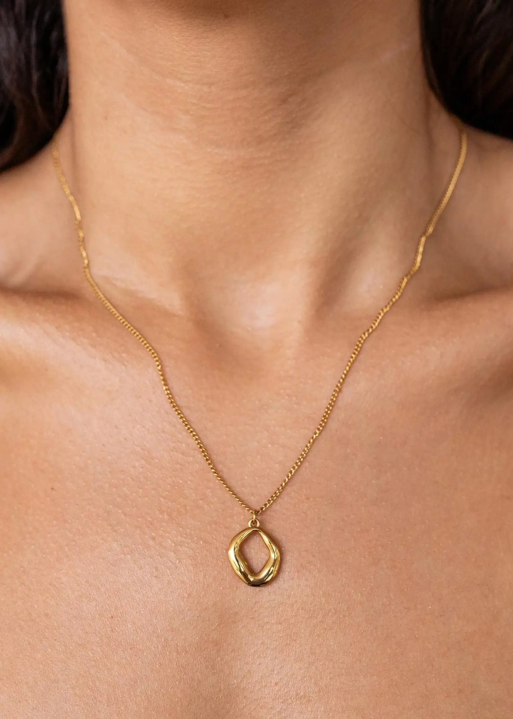 Alco Dawn Necklace