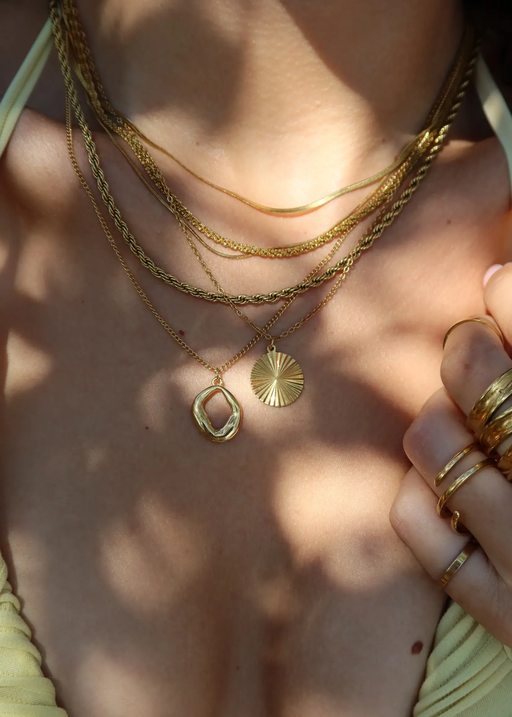 Alco Dawn Necklace