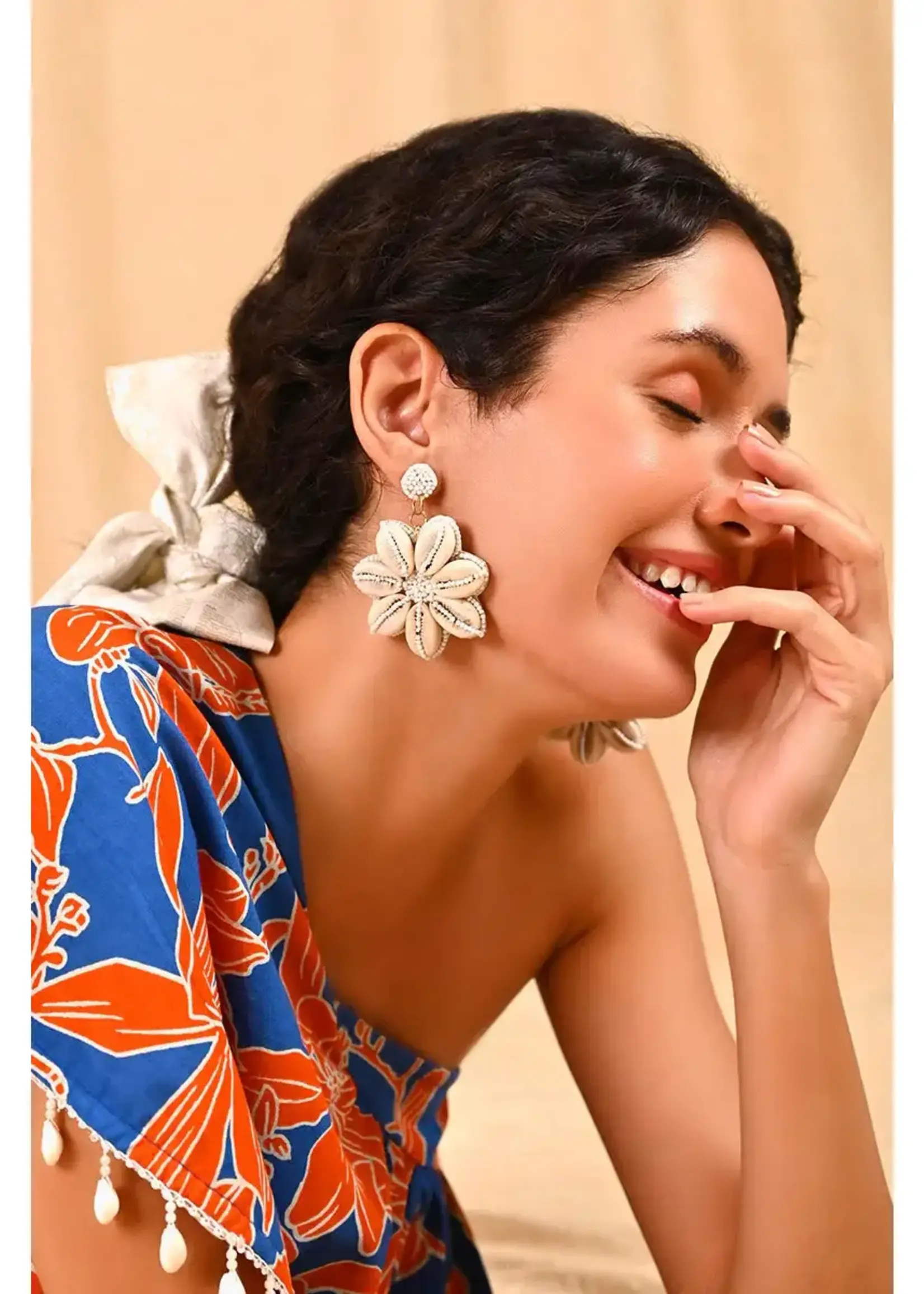 Floral Shells Beaded Earrings