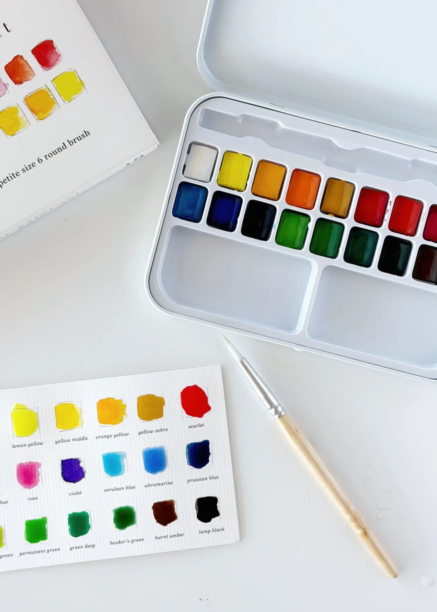 Watercolor Paint Set 18 Colors with Brush