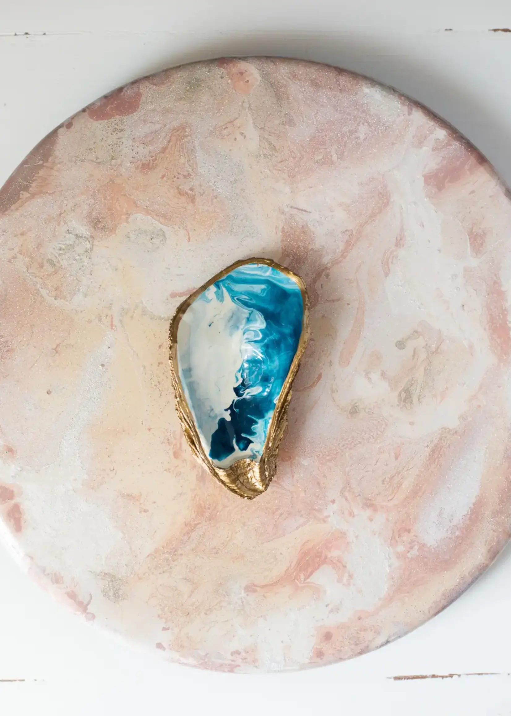 Grit & Grace Ocean Gilded Oyster Dish XL
