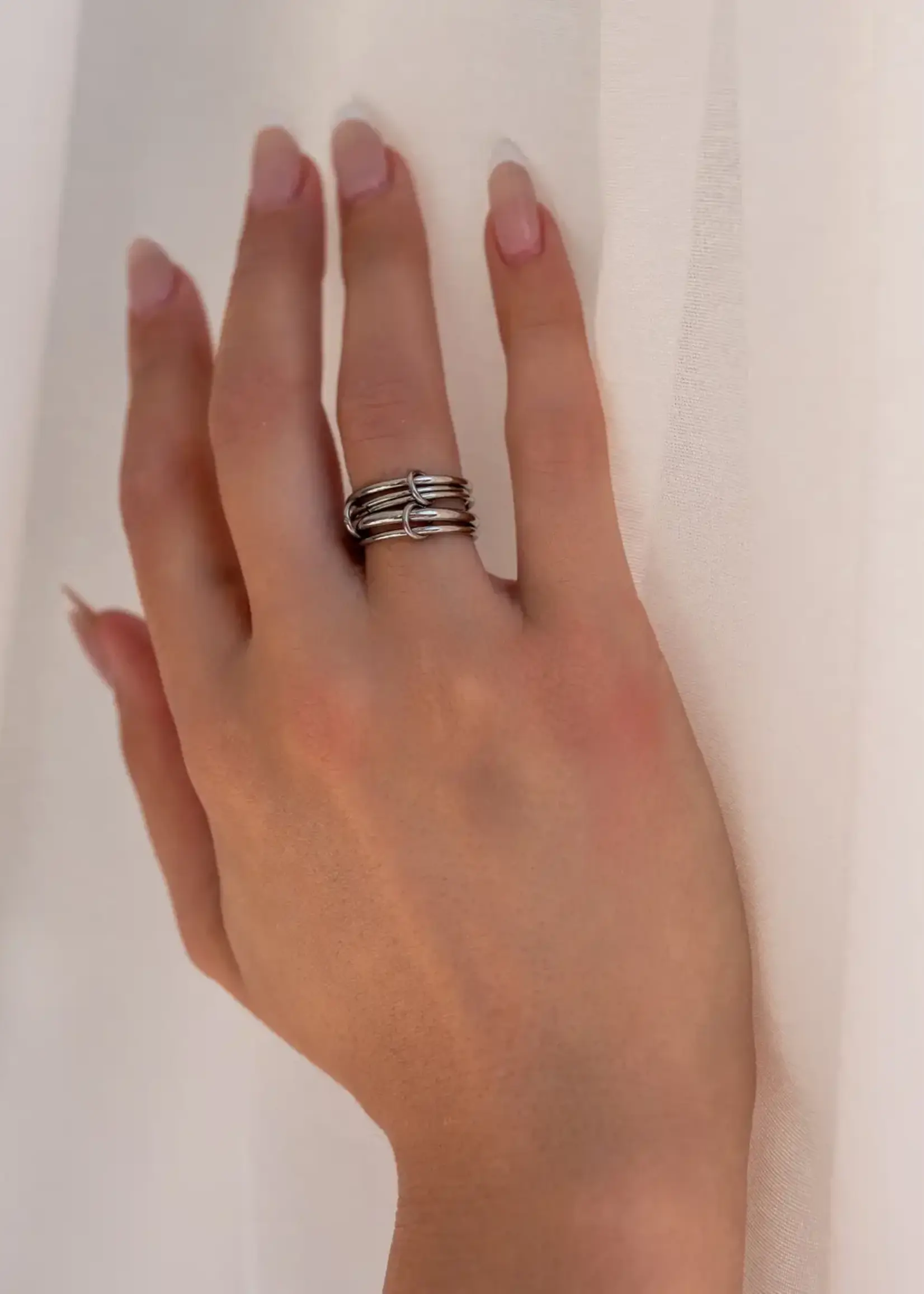 Alco Vault Ring Silver
