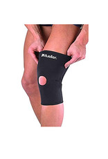 Mueller Mueller Neoprene Blend Open Patella Knee Sleeve