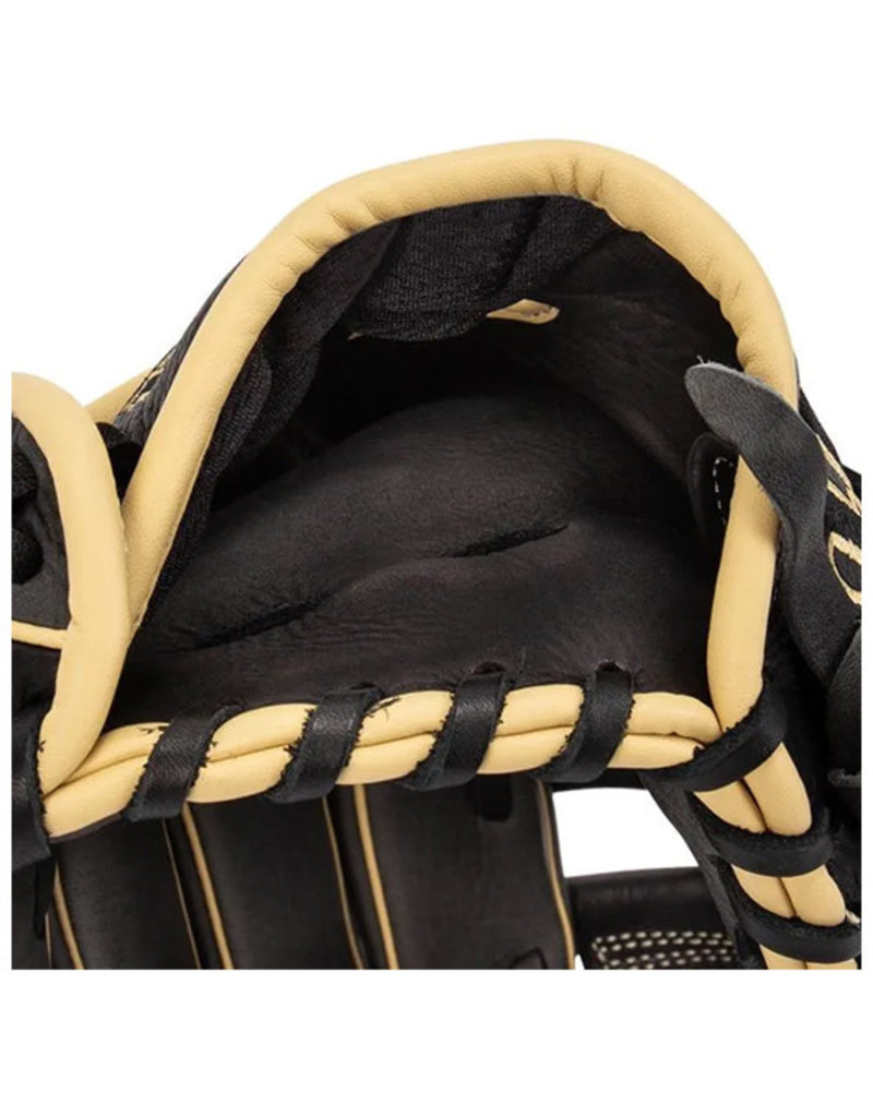 Wilson Wilson A1000 1750 12.5" Baseball Glove- Left hand throw