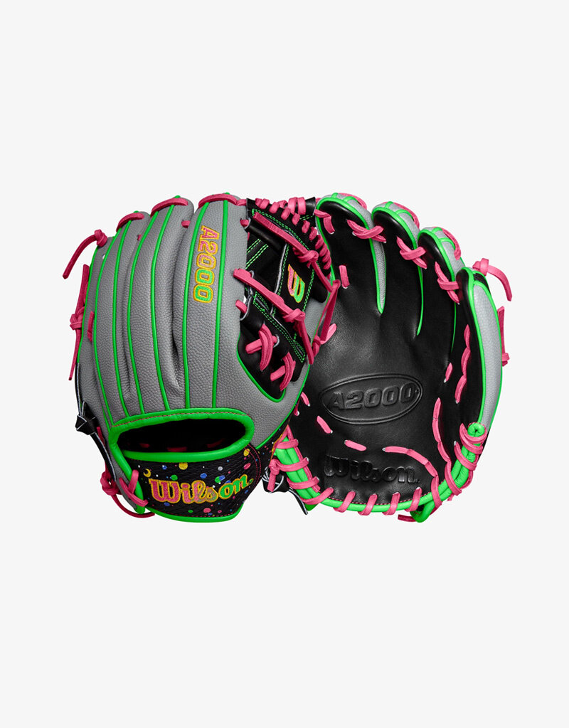 Wilson Winter 2024 A2000® 1786SS 11.5” Infield Baseball Glove RHT - Splatter