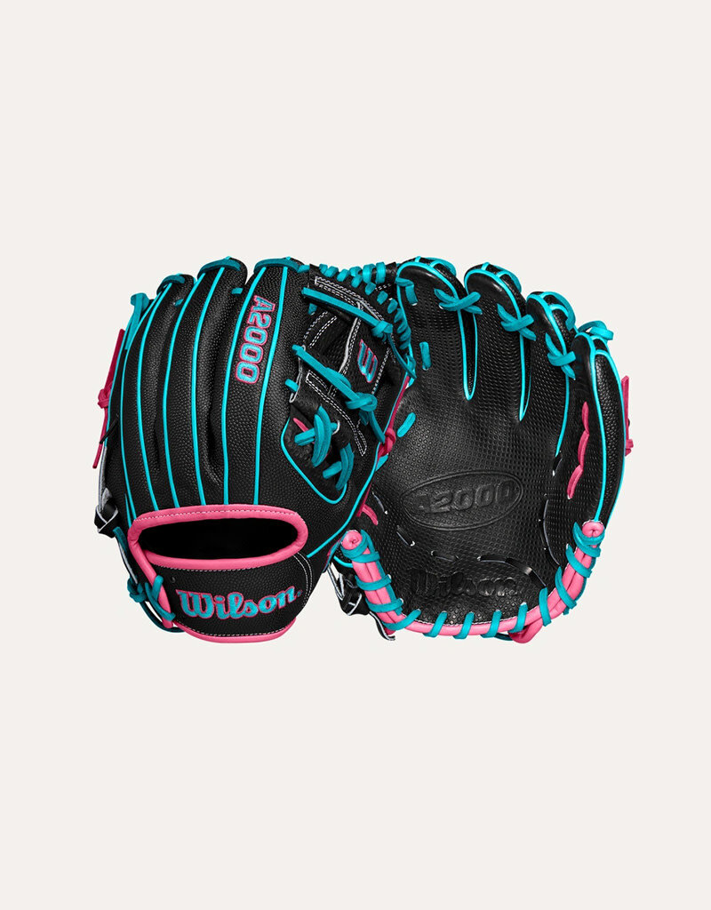 Wilson Winter 2024 A2000® SC1786SS 11.5” Infield Baseball Glove RHT