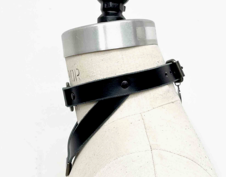 Gunslinger Leather Collar