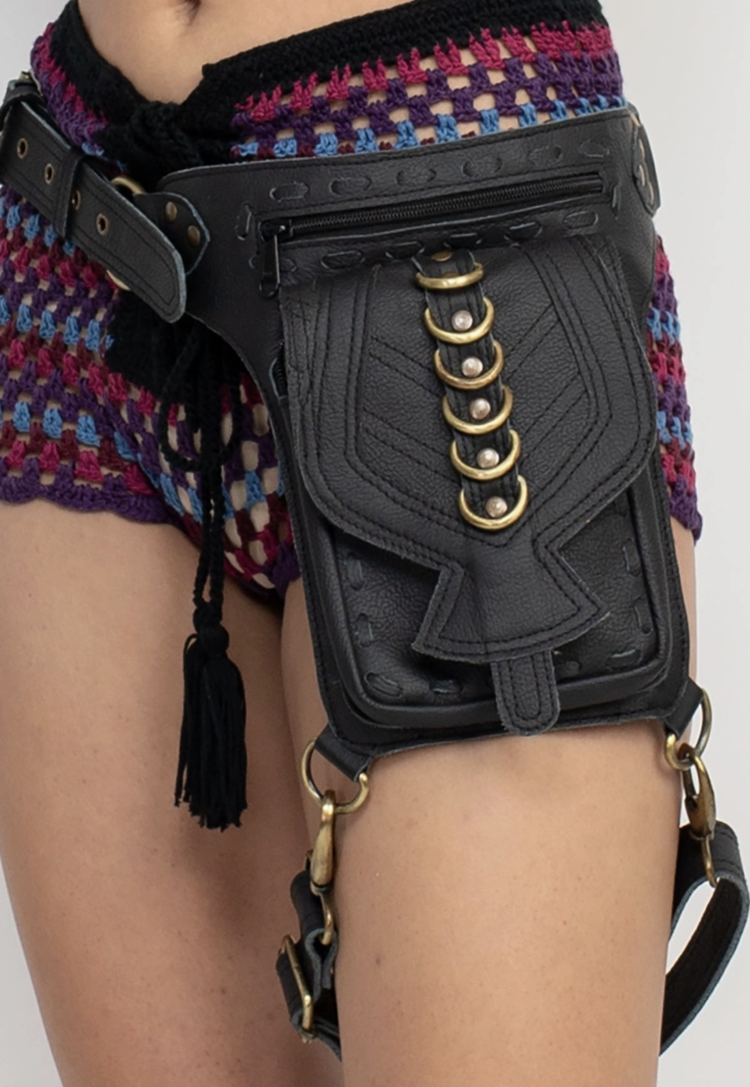 Leather Leaf Flap with D Rings Belt Bag