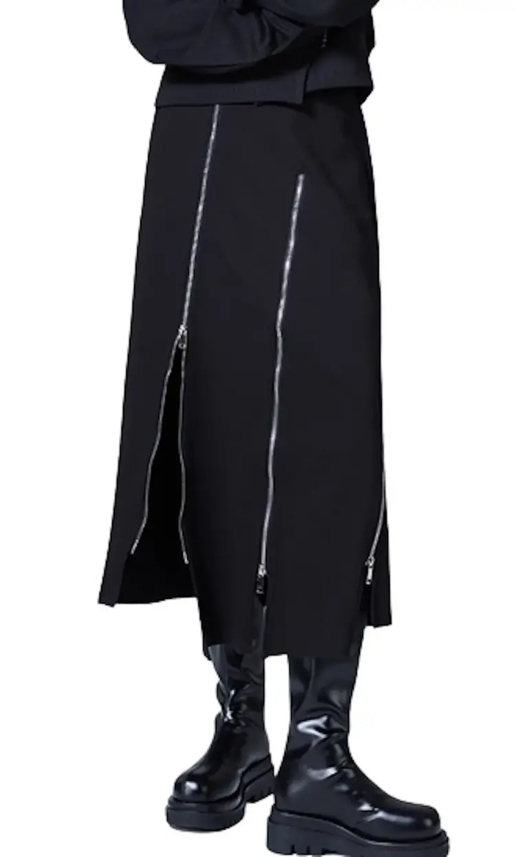 Asymmetrical Zipper Knit Skirt