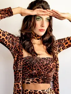 Shania Velvet Tube Top