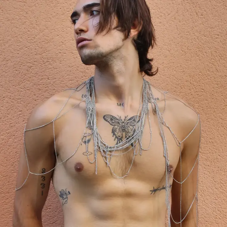 MHART Web Chain Shawl