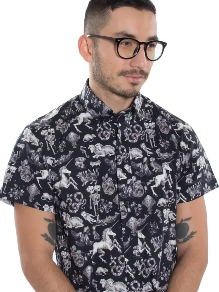 Short Sleeve Freak of Nature Shirt Monochrome