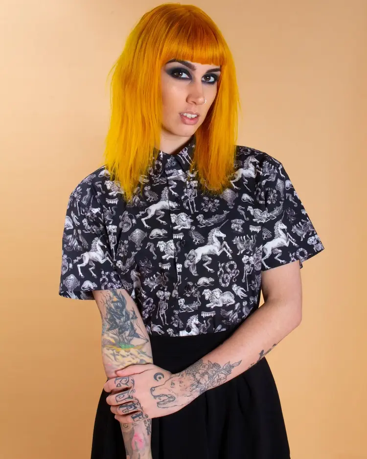 Short Sleeve Freak of Nature Shirt Monochrome