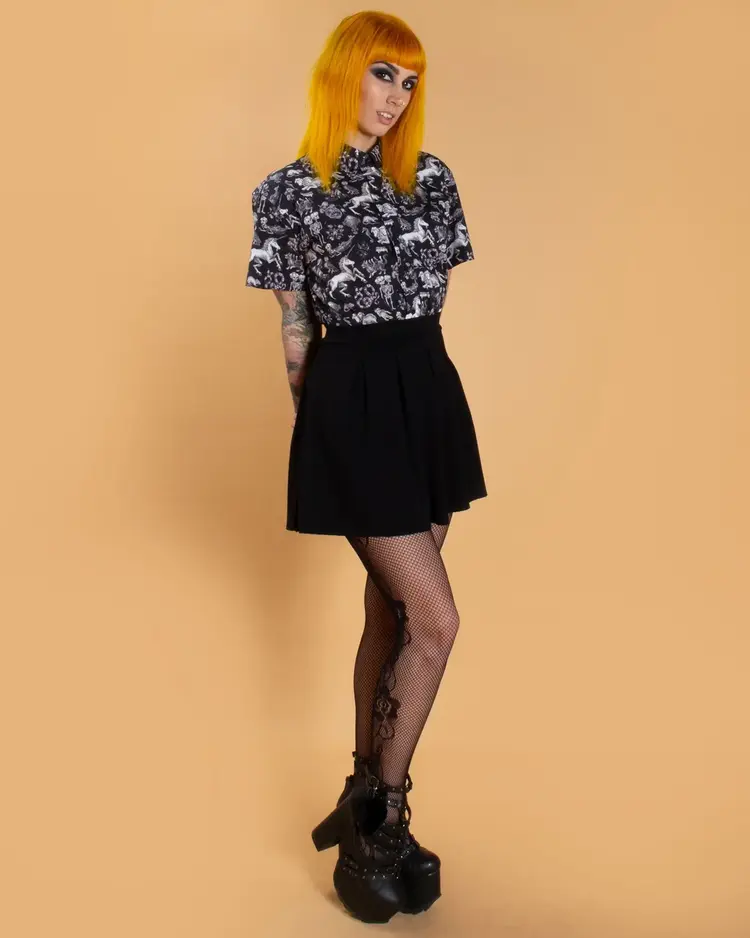 Short Sleeve Freak of Nature Shirt Monochrome