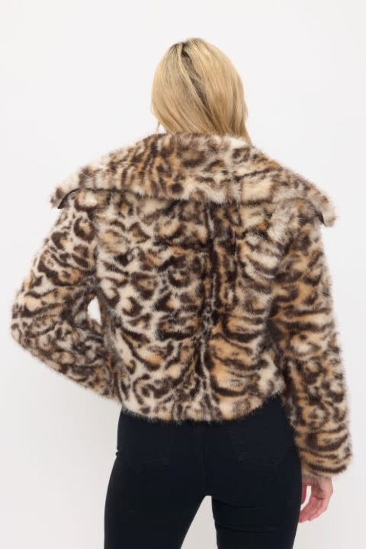 Plush Faux Fur Cropped Coat Leopard
