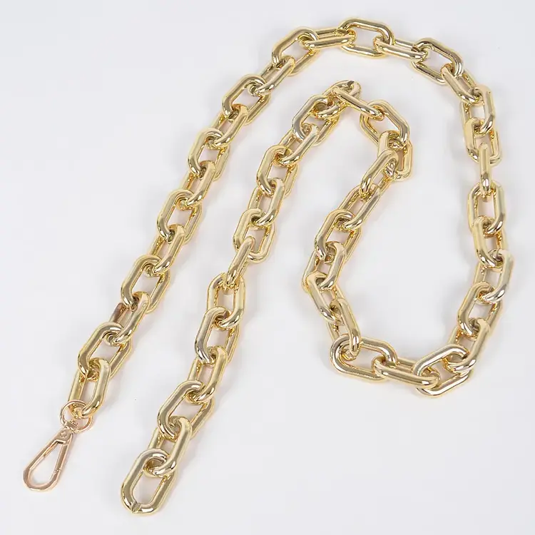 Oversized Chain Belt Gold