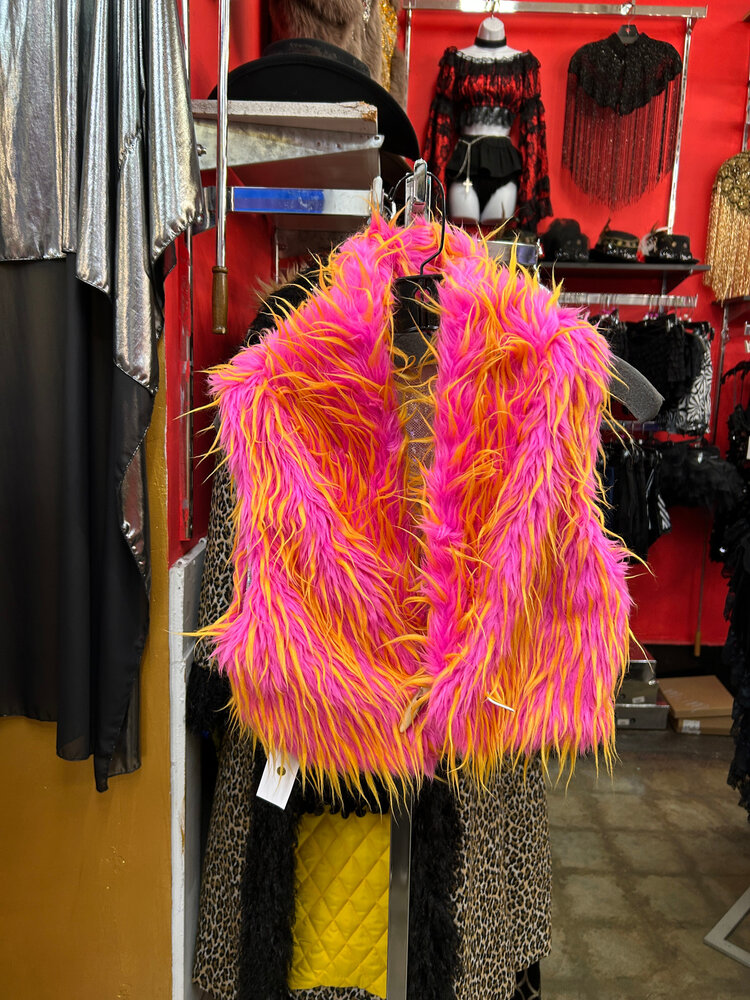 Men's Reversible Fur Vest Heart Stroke and White