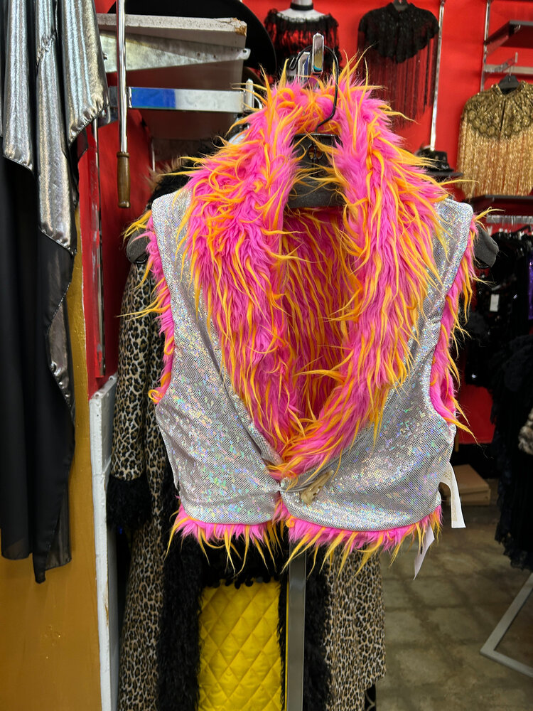 Men's Reversible Fur Vest Heart Stroke and White