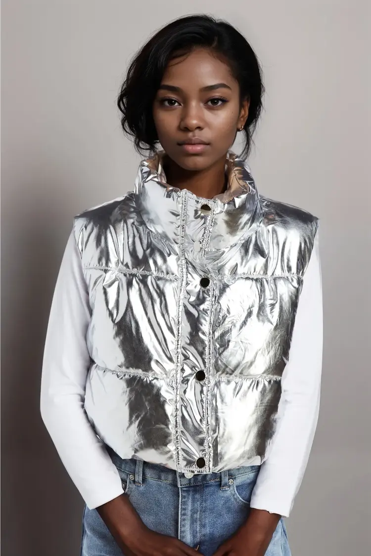 Foil Crop Puffy Vest Silver