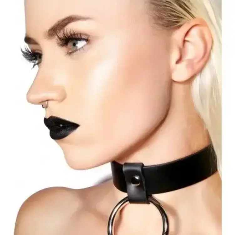Large Ring Bondage Choker Black