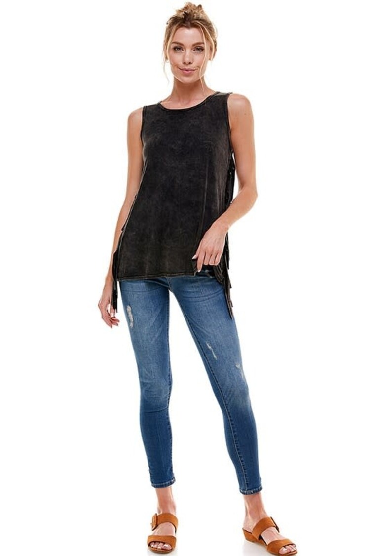 Mineral Wash Fringe Side Top