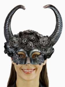 Silver Lace Horned Mask