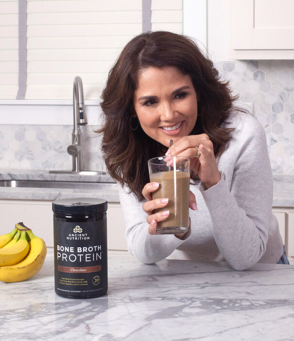 Ancient Nutrition Ancient Nutrition Bone Broth Protein Powder, Chocolate (20 servings)