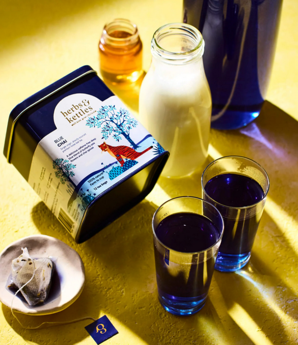 Herbs & Kettles , Blue Chai Herbal Latte , 1.06 oz tin