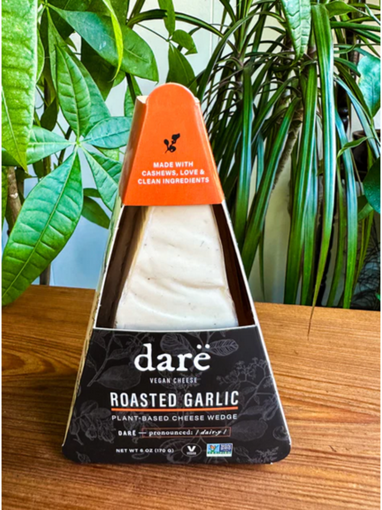 Dare Vegan Brie, Roasted Garlic, 6oz.