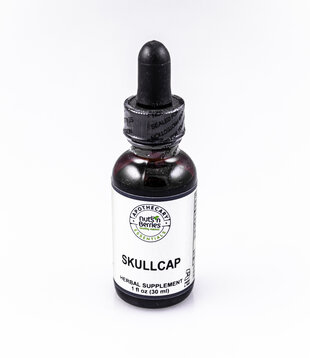 Apothecary Essentials Skullcap, 1oz