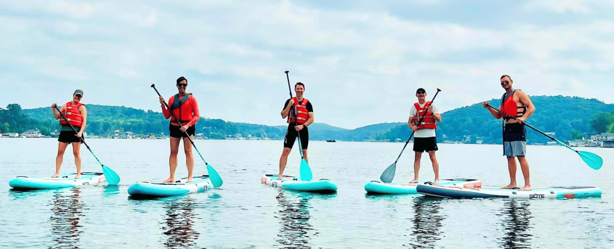 paddleboarding group