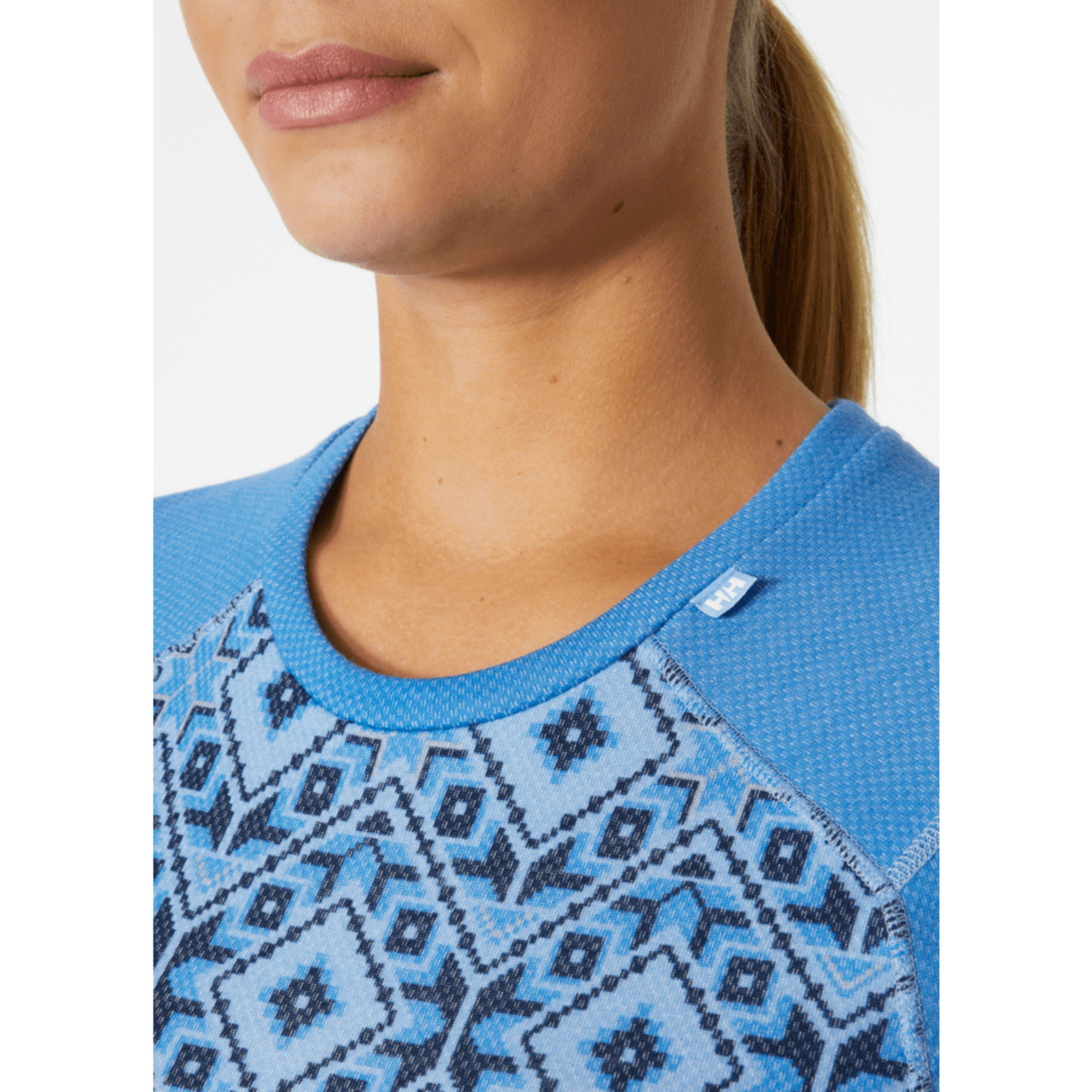 Helly Hansen Helly Hansen Women’s LIFA Merino Midweight Long-Sleeve Crew Base Layer