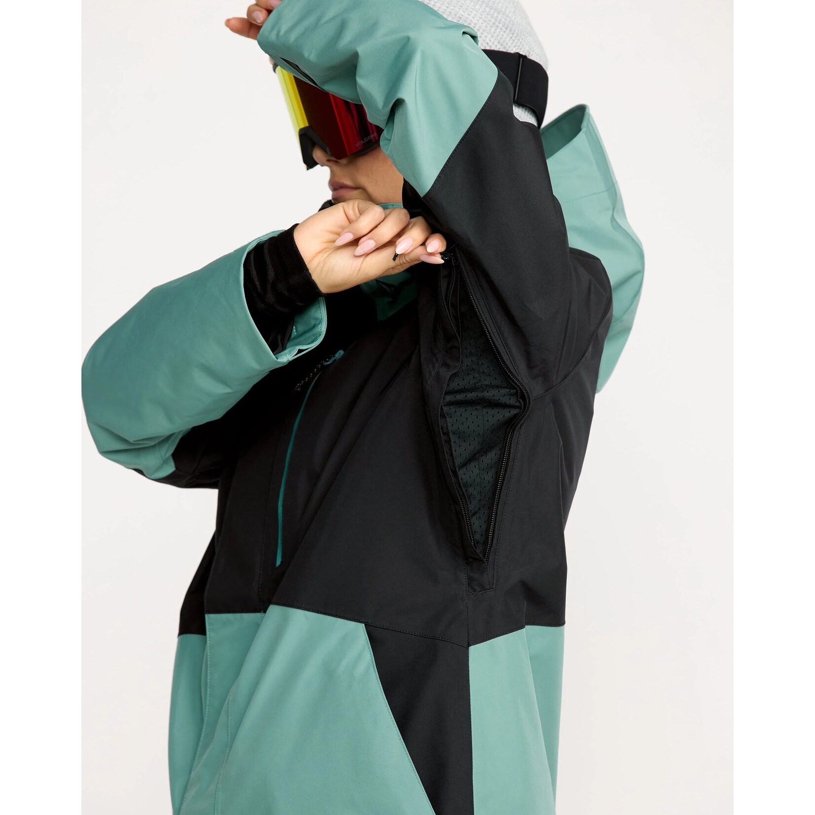 Volcom Volcom Women's V.Co Tech Eras Gore-Tex Insulated Jacket