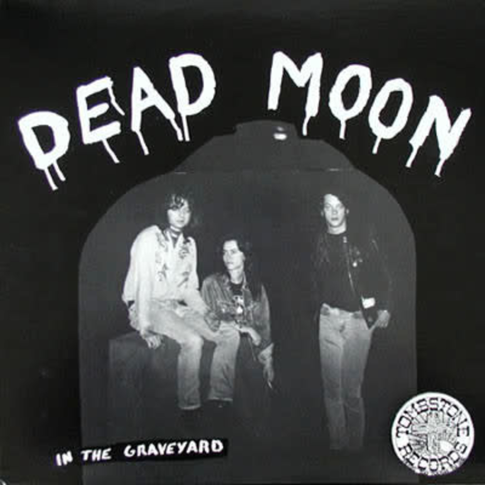 [New Vinyl] Dead Moon - In the Graveyard