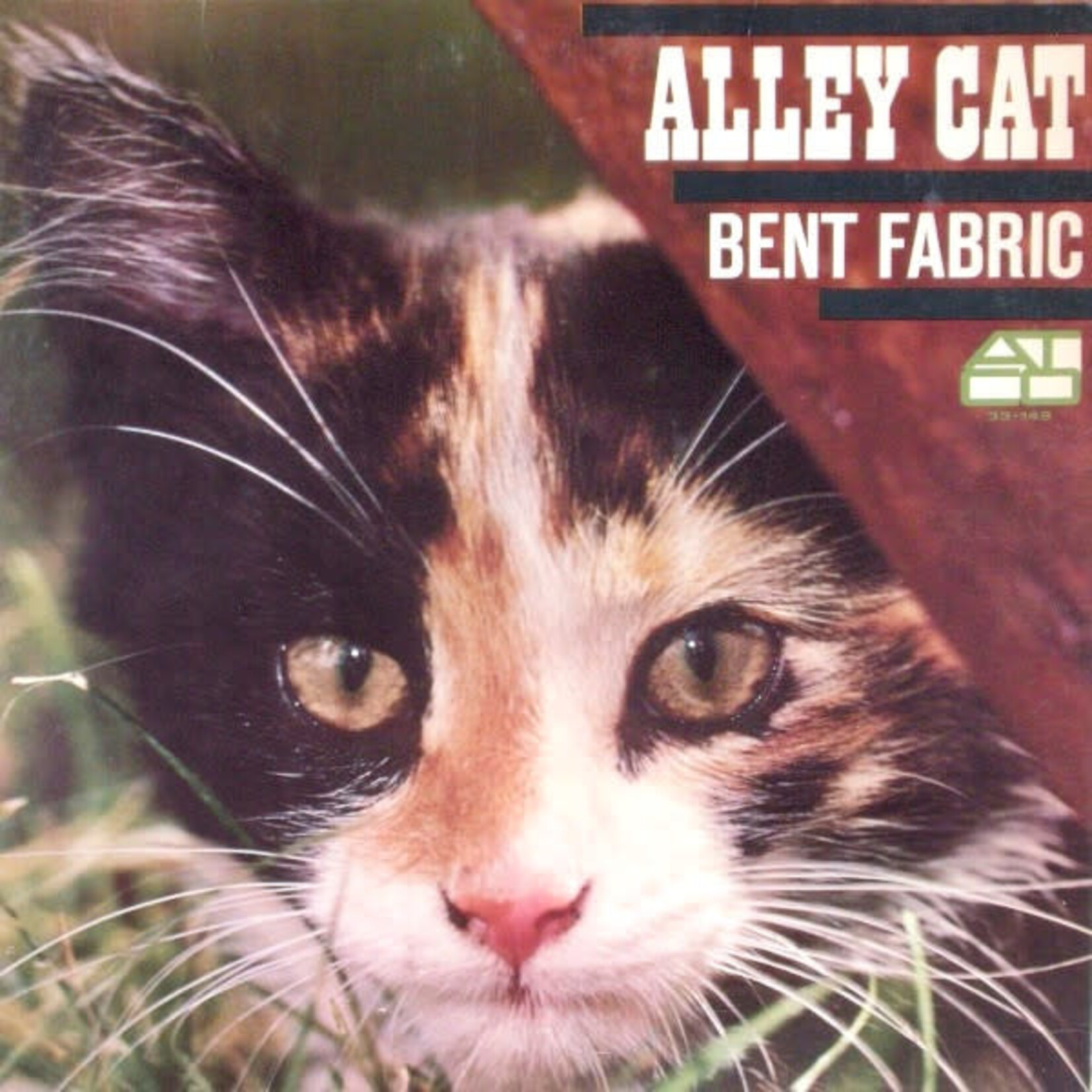 [Vintage] Bent Fabric - Alley Cat