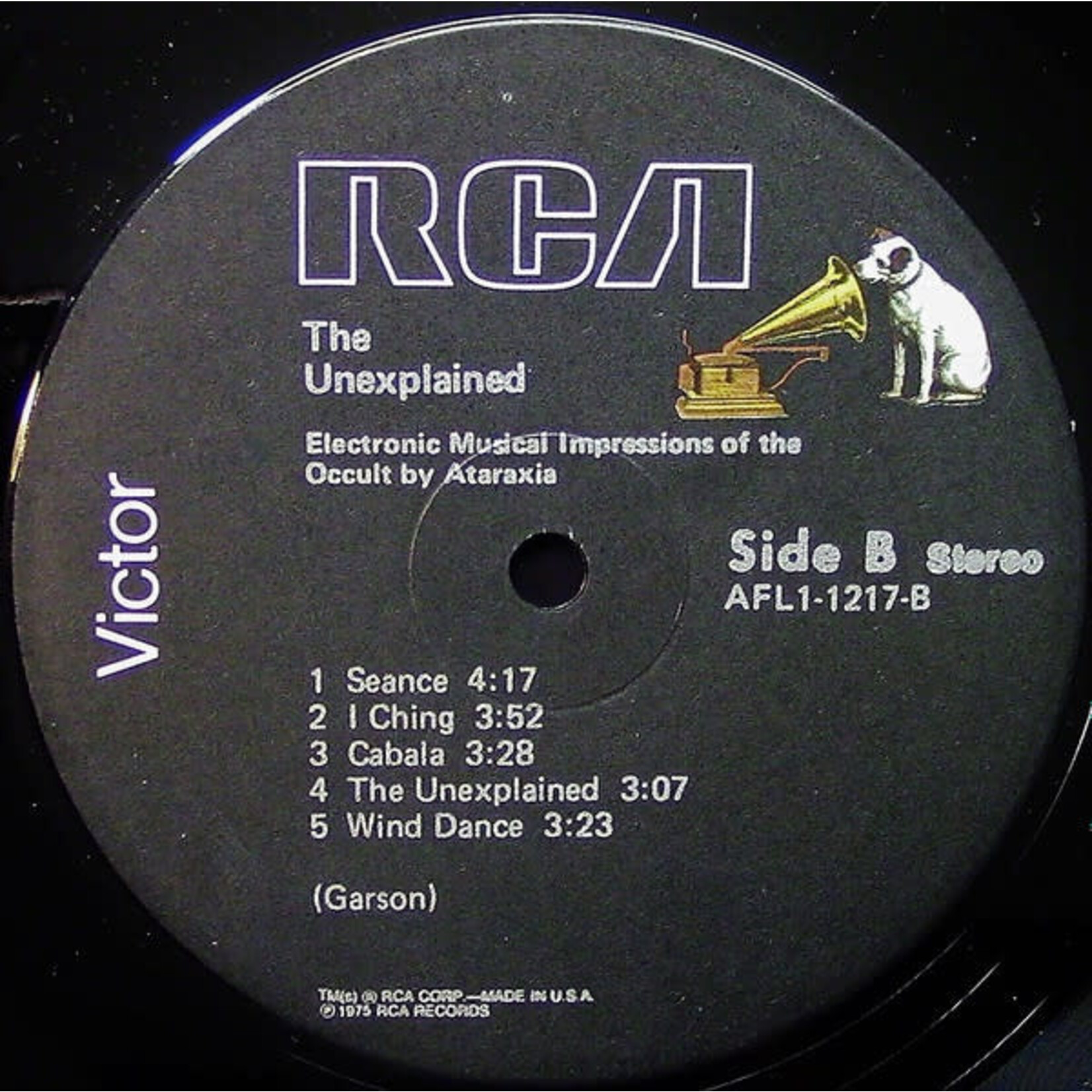 [Kollectible Vinyl] Ataraxia (Mort Garson): The Unexplained (Electronic Musical Impressions Of The Occult) [KOLLECTIBLES]