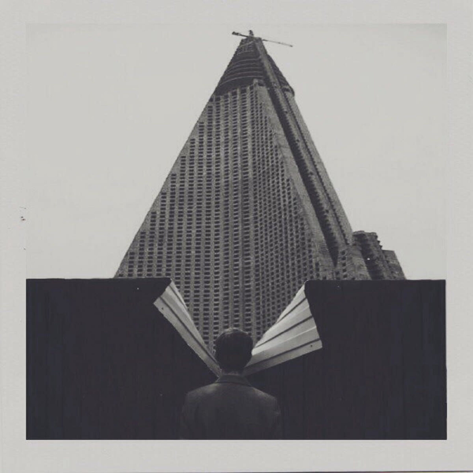 [New] Molchat Doma: F krysh nafhikh domov (yellow vinyl) [SACRED BONES]